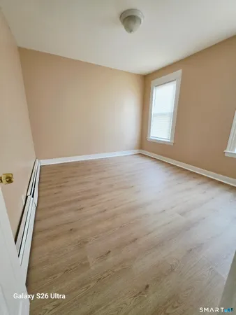 $1,600 | 124 Southview Street, Unit 1, Waterbury, CT 06706