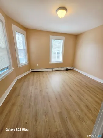 $1,600 | 124 Southview Street, Unit 1, Waterbury, CT 06706