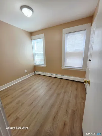 $1,600 | 124 Southview Street, Unit 1, Waterbury, CT 06706