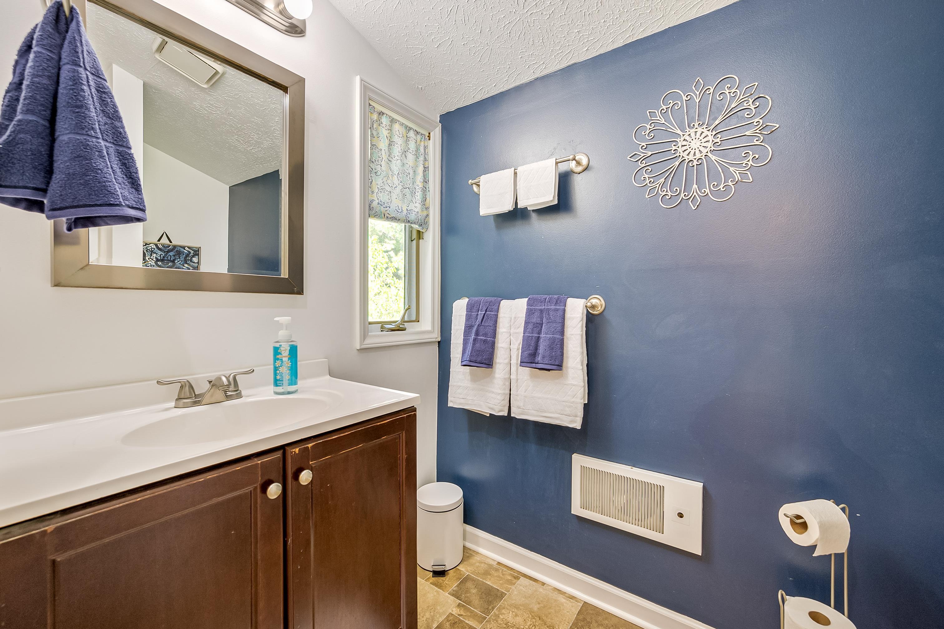 245 East Windmill Ridge Road Northwest Christiansburg, VA 24073 - Photo 37 of 71 Gallery Image 37