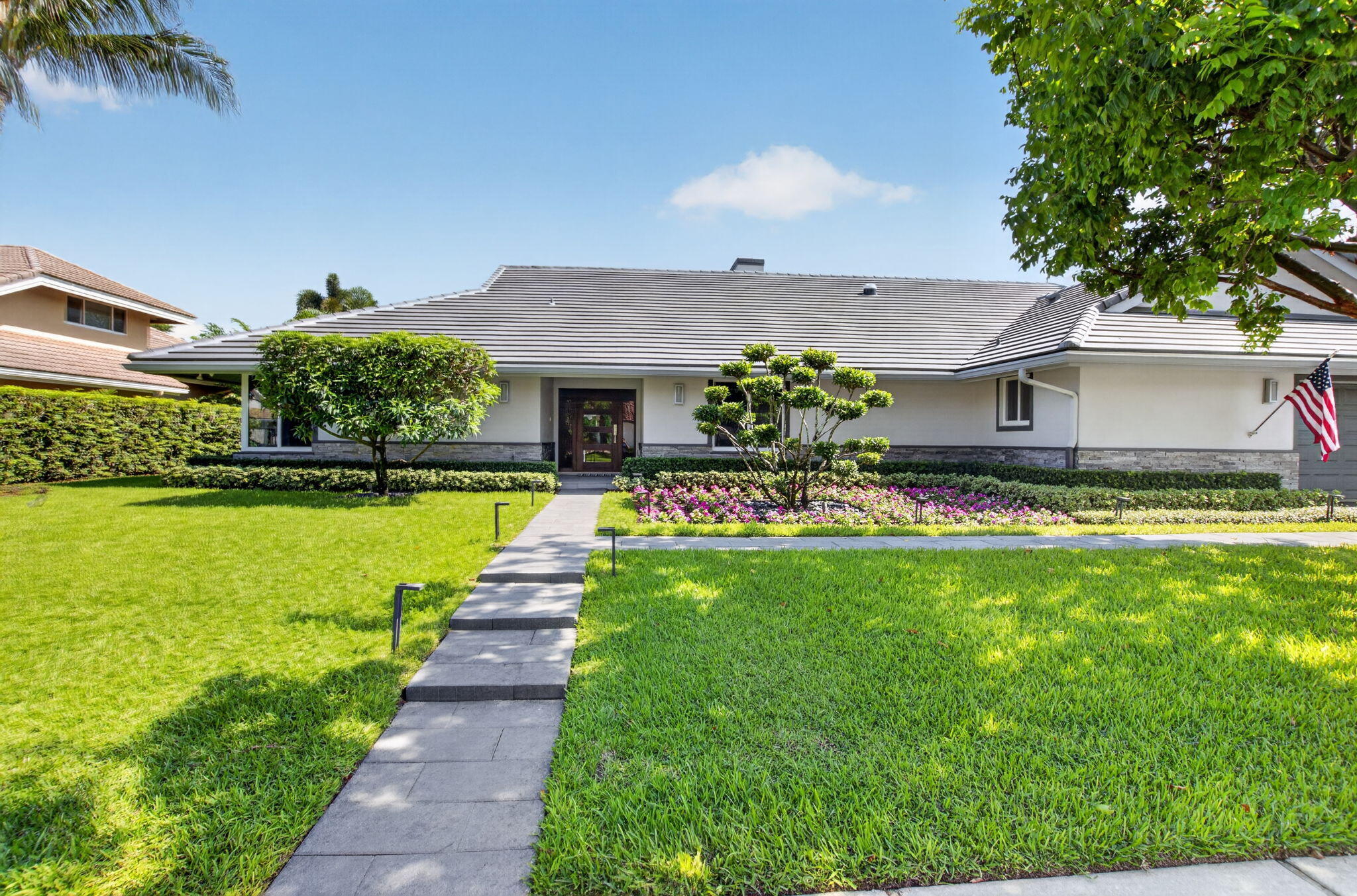 3245 St James Drive Boca Raton, FL 33434 - Photo 4 of 88 2-web-or-mls-DSC_2104