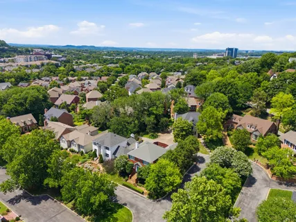 $1,035,000 | 72 Ravenwood Hills Circle, Nashville, TN 37215