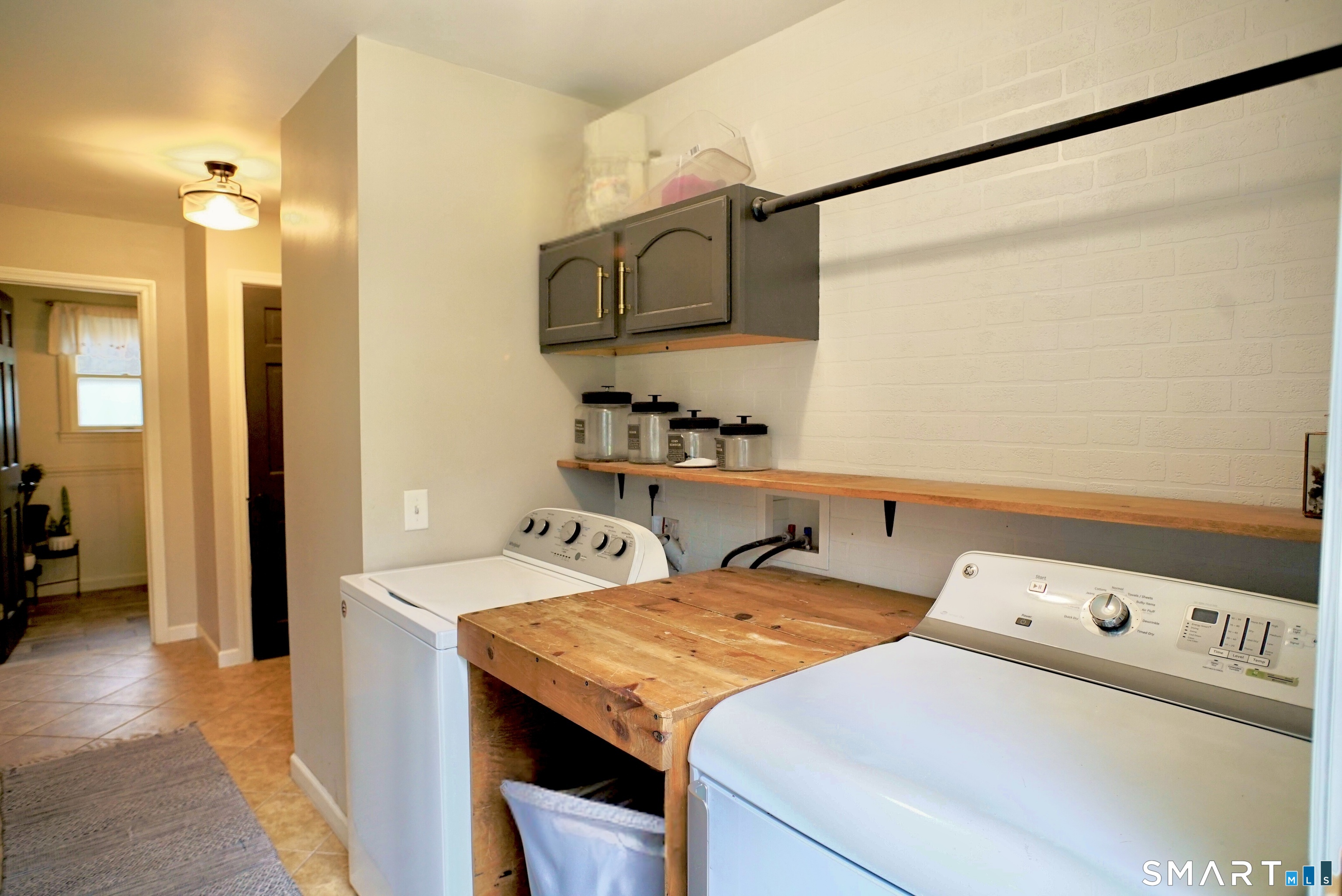 113 Michelec Road Stafford, CT 06076 - Photo 15 of 17 a utility room with dryer and washer