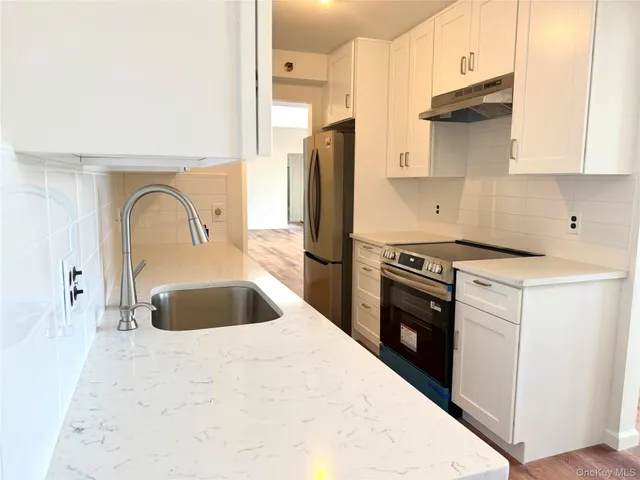 $599,000 | 15 Greenridge Avenue, Unit 20H, White Plains, NY 10605
