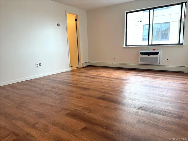 $599,000 | 15 Greenridge Avenue, Unit 20H, White Plains, NY 10605