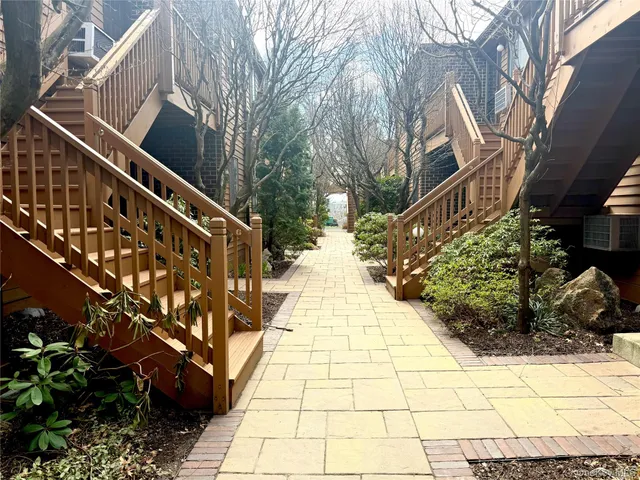 $599,000 | 15 Greenridge Avenue, Unit 20H, White Plains, NY 10605