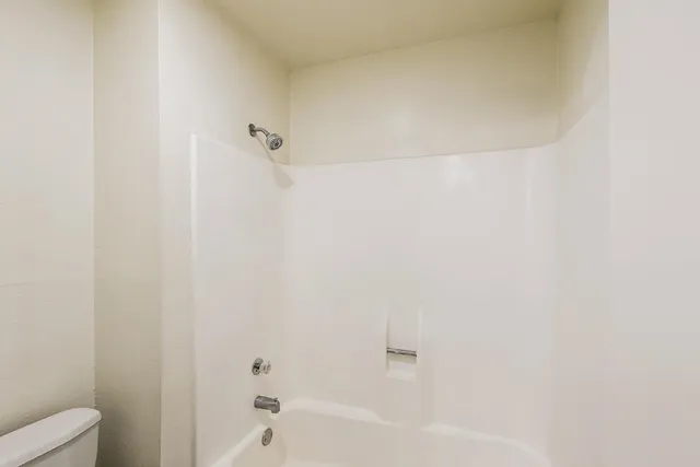 $1,699 | 15610 Cabot Creek Circle, Houston, TX 77070