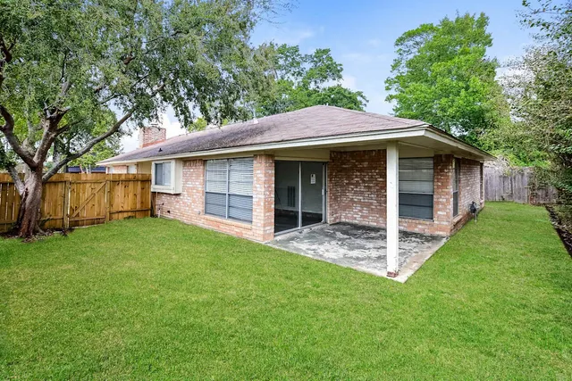 $1,699 | 15610 Cabot Creek Circle, Houston, TX 77070