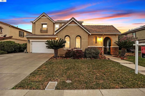 $879,000 | 1869 Tarragon Drive, Brentwood, CA 94513