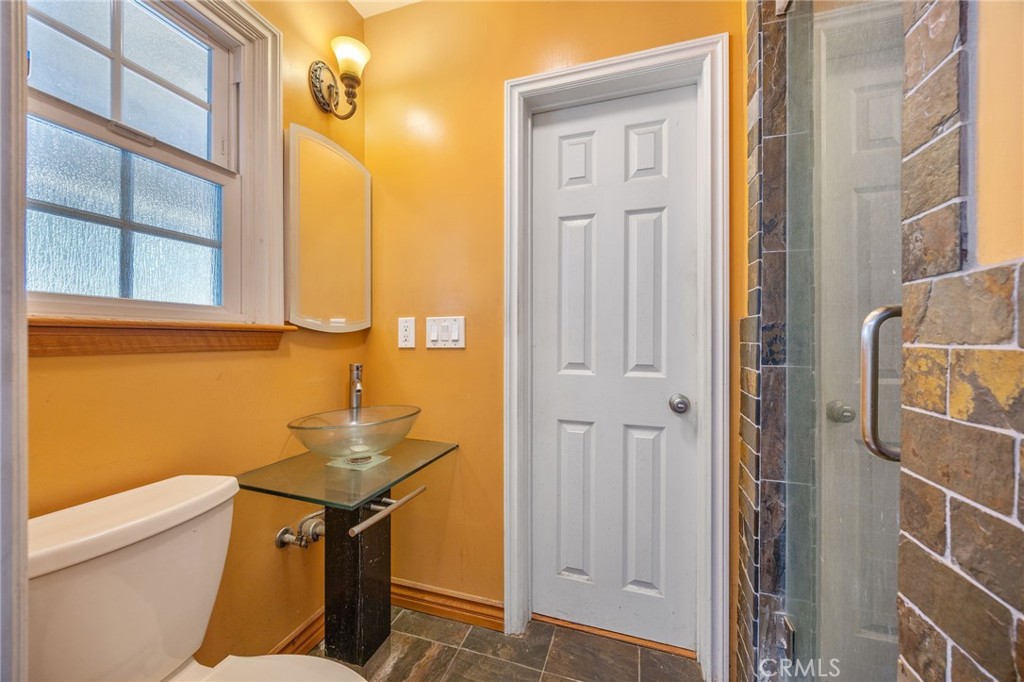 509 Alameda Altadena, CA 91001 - Photo 12 of 39