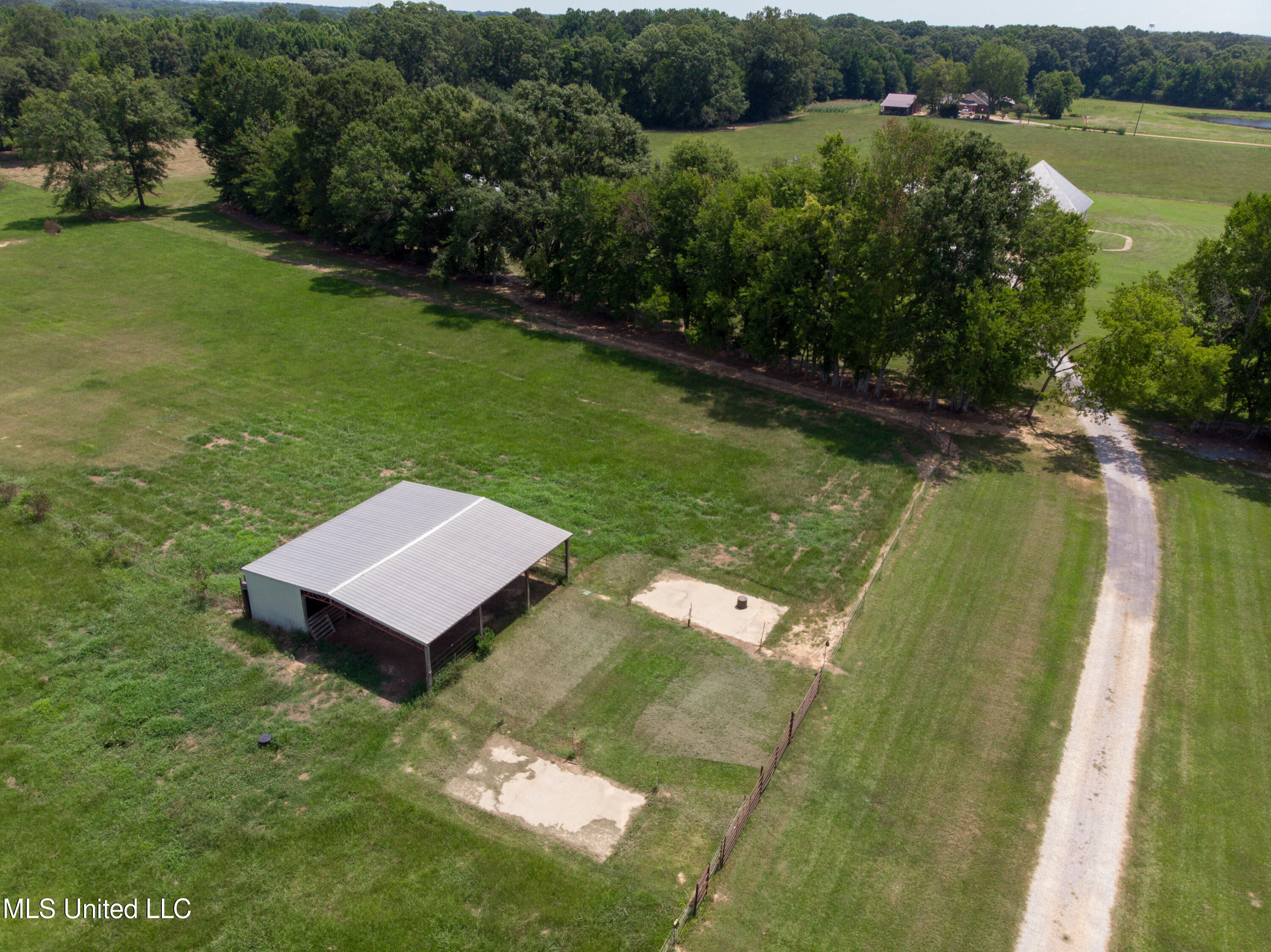 3148 Volley Campbell Road Terry, MS 39170 - Photo 5 of 31 3148n Volley Campbell drone-8