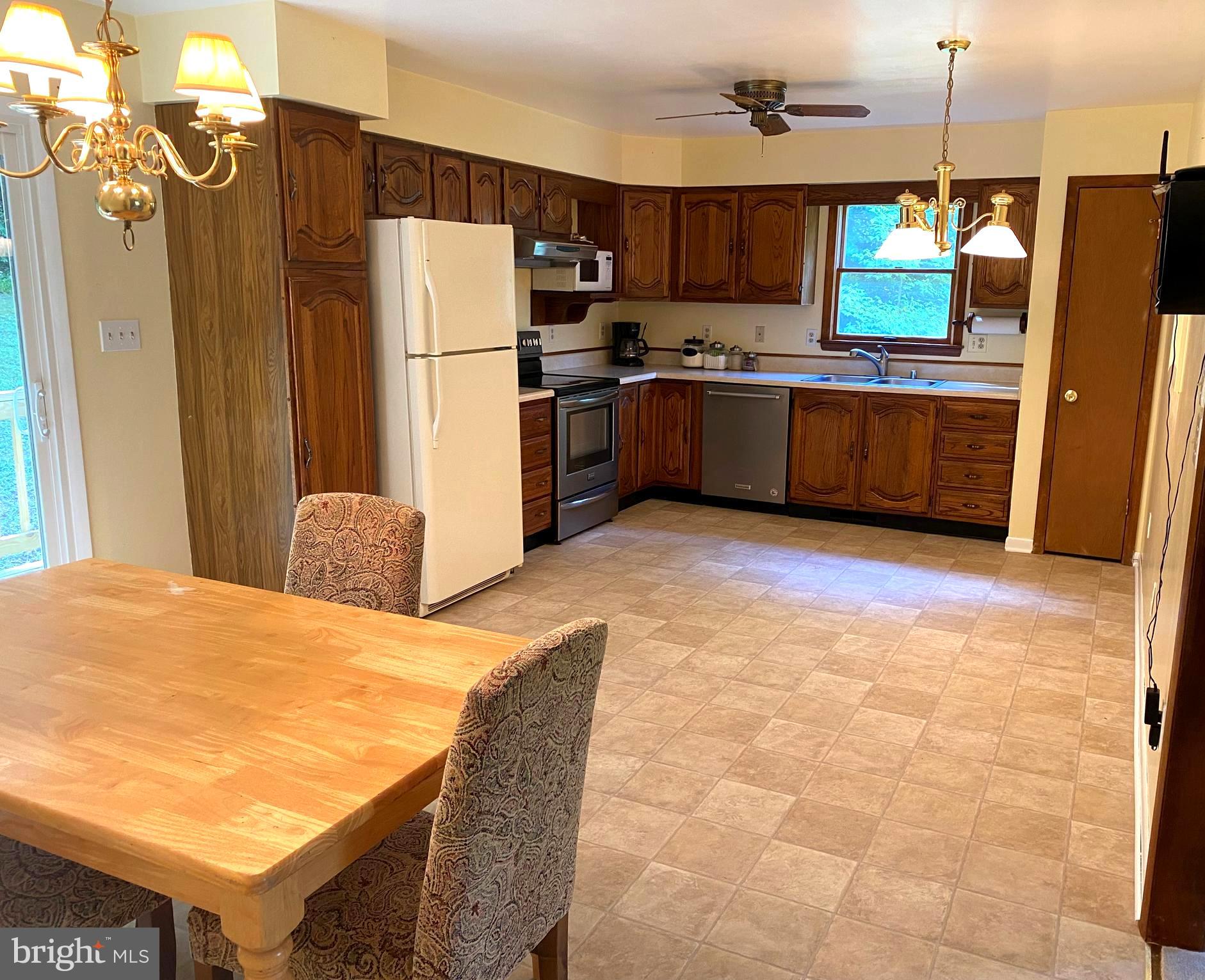 3161 Tucker Road Street, MD 21154 - Photo 2 of 33 Gallery Image 2