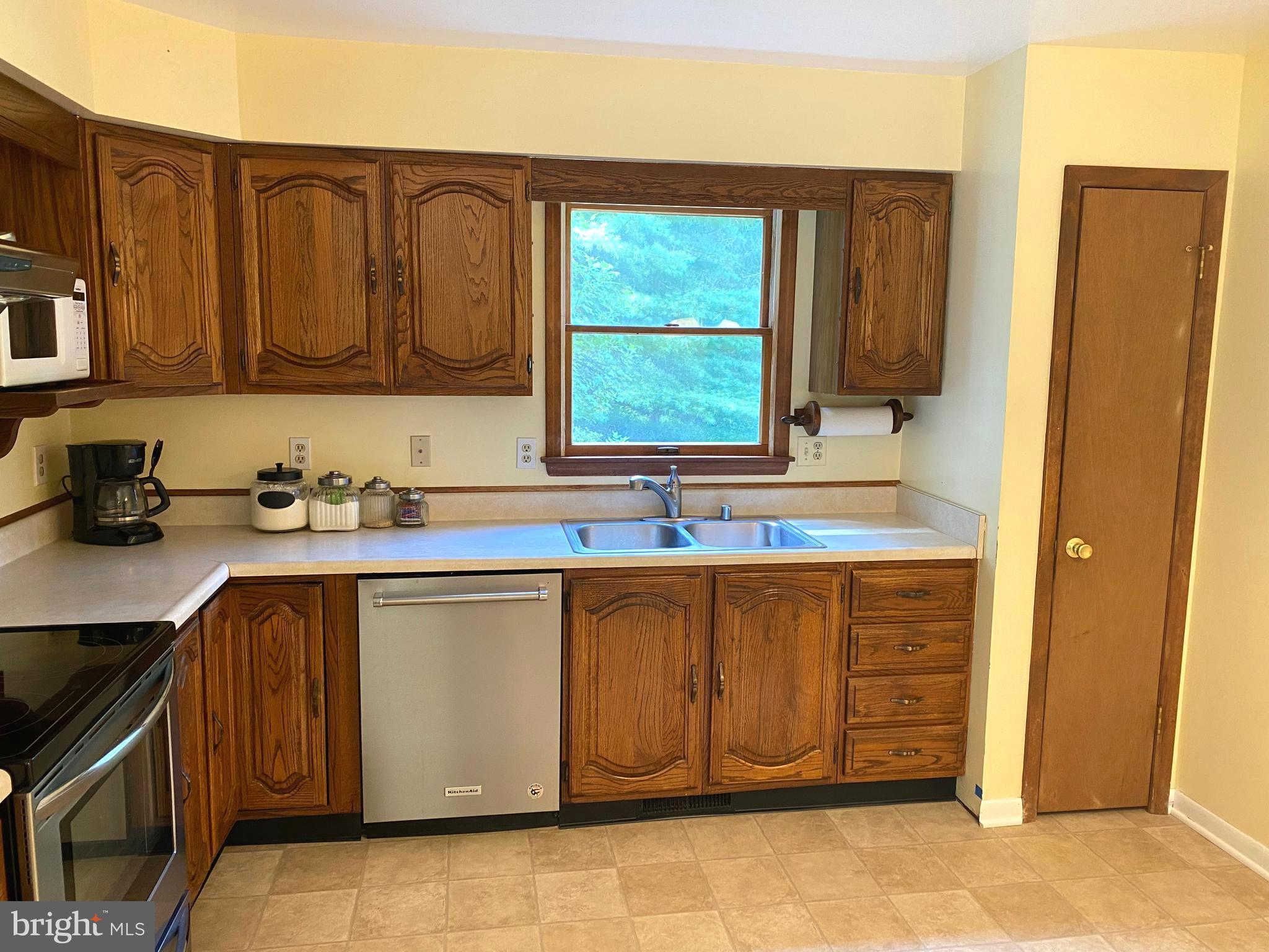 3161 Tucker Road Street, MD 21154 - Photo 4 of 33 Gallery Image 4