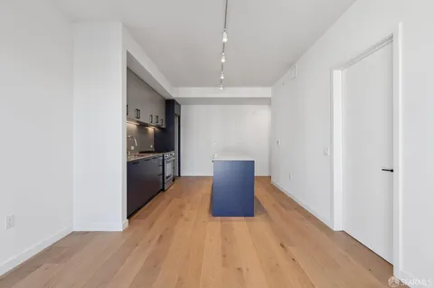 $749,000 | 988 Harrison Street, Unit YK5, San Francisco, CA 94107