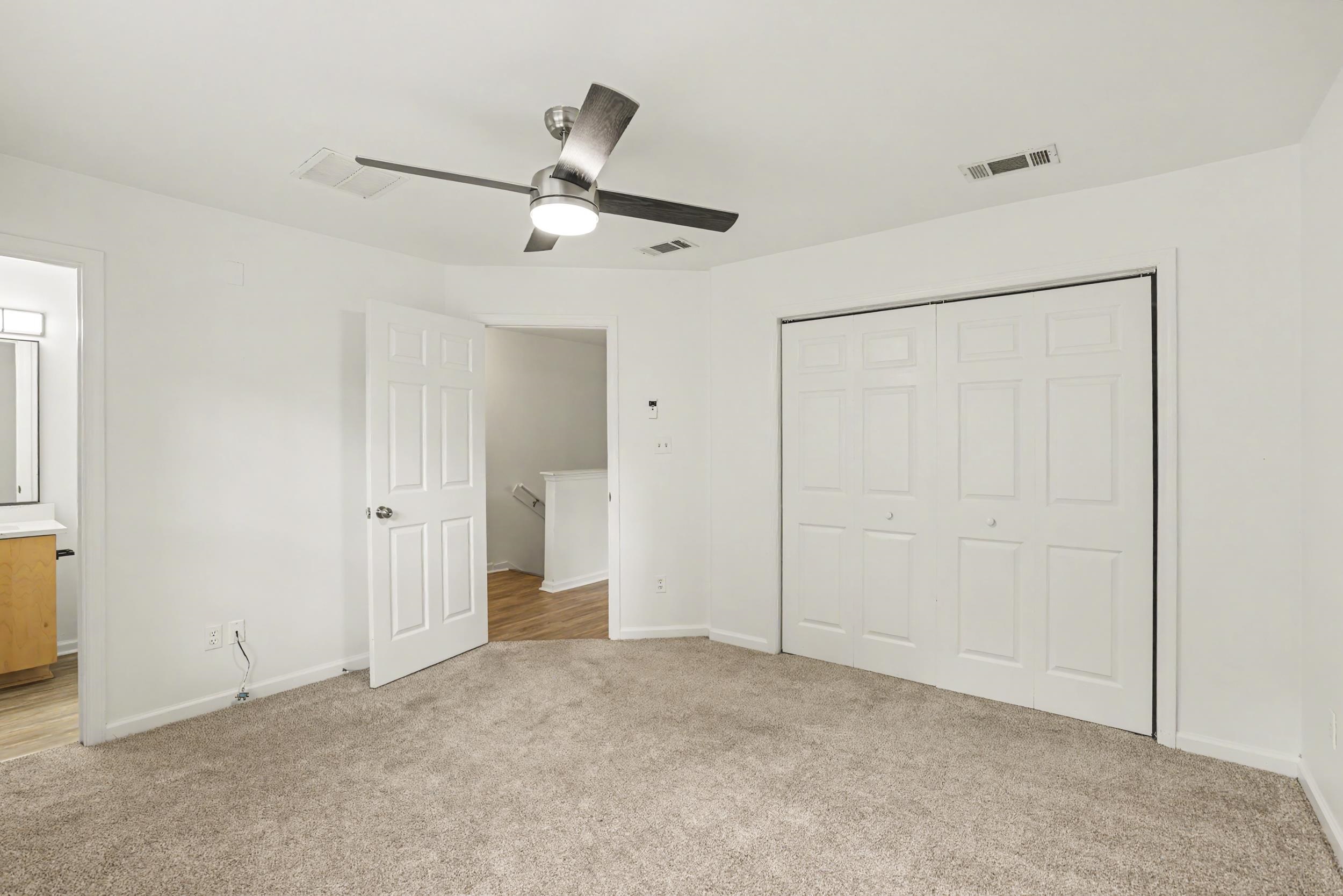 2403 Hartsfield Road, Unit 607 Tallahassee, FL 32303 - Photo 25 of 38