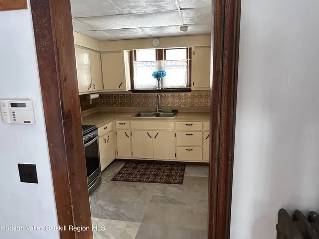 $2,800 | 1 Church Street, Shokan, NY 12481