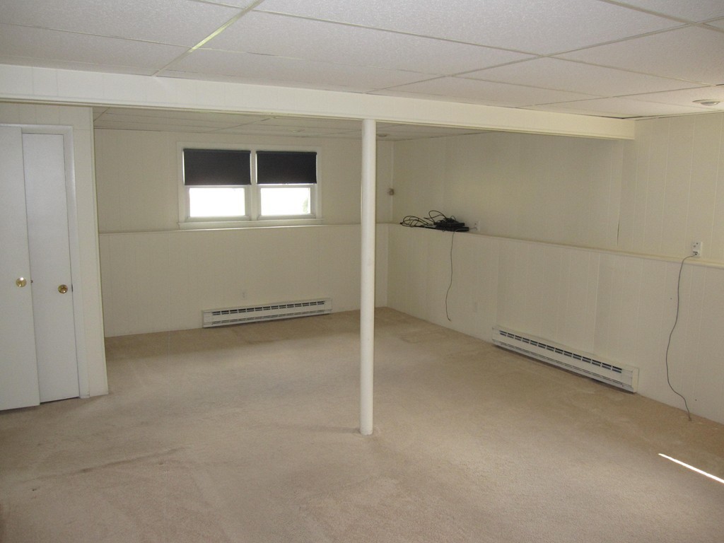 43 Hapgood Road Worcester, MA 01605 - Photo 14 of 23 Gallery Image 14