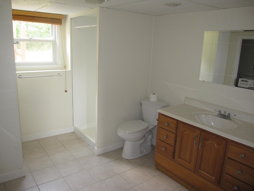 43 Hapgood Road Worcester, MA 01605 - Photo 17 of 23 Gallery Image 17