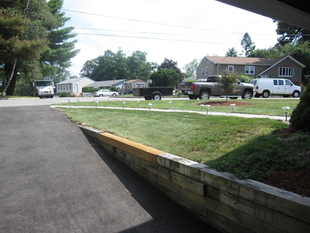 43 Hapgood Road Worcester, MA 01605 - Photo 21 of 23 Gallery Image 21