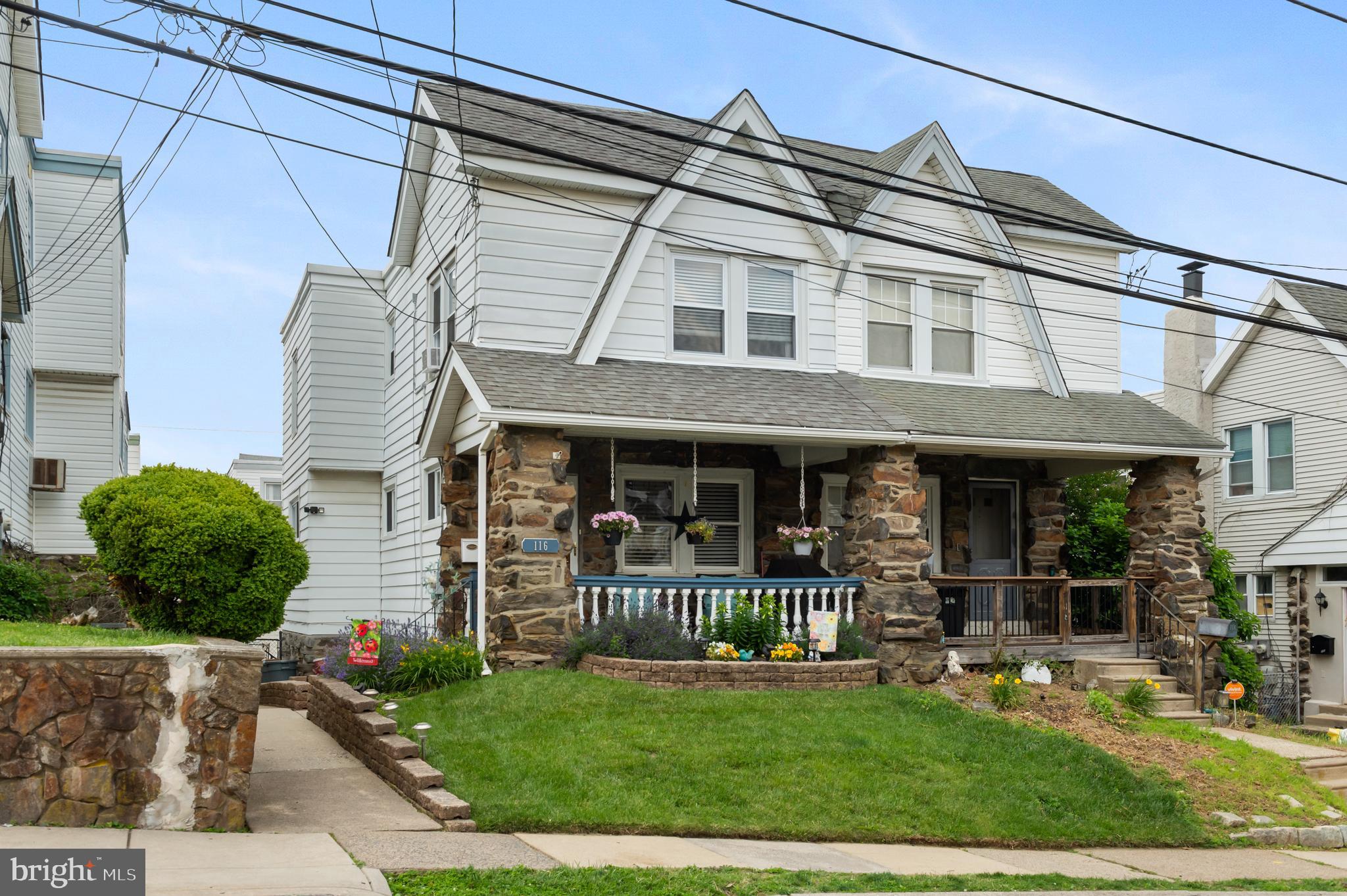 116 Oakley Road Upper Darby, PA 19082 - Photo 1 of 31 Front exterior