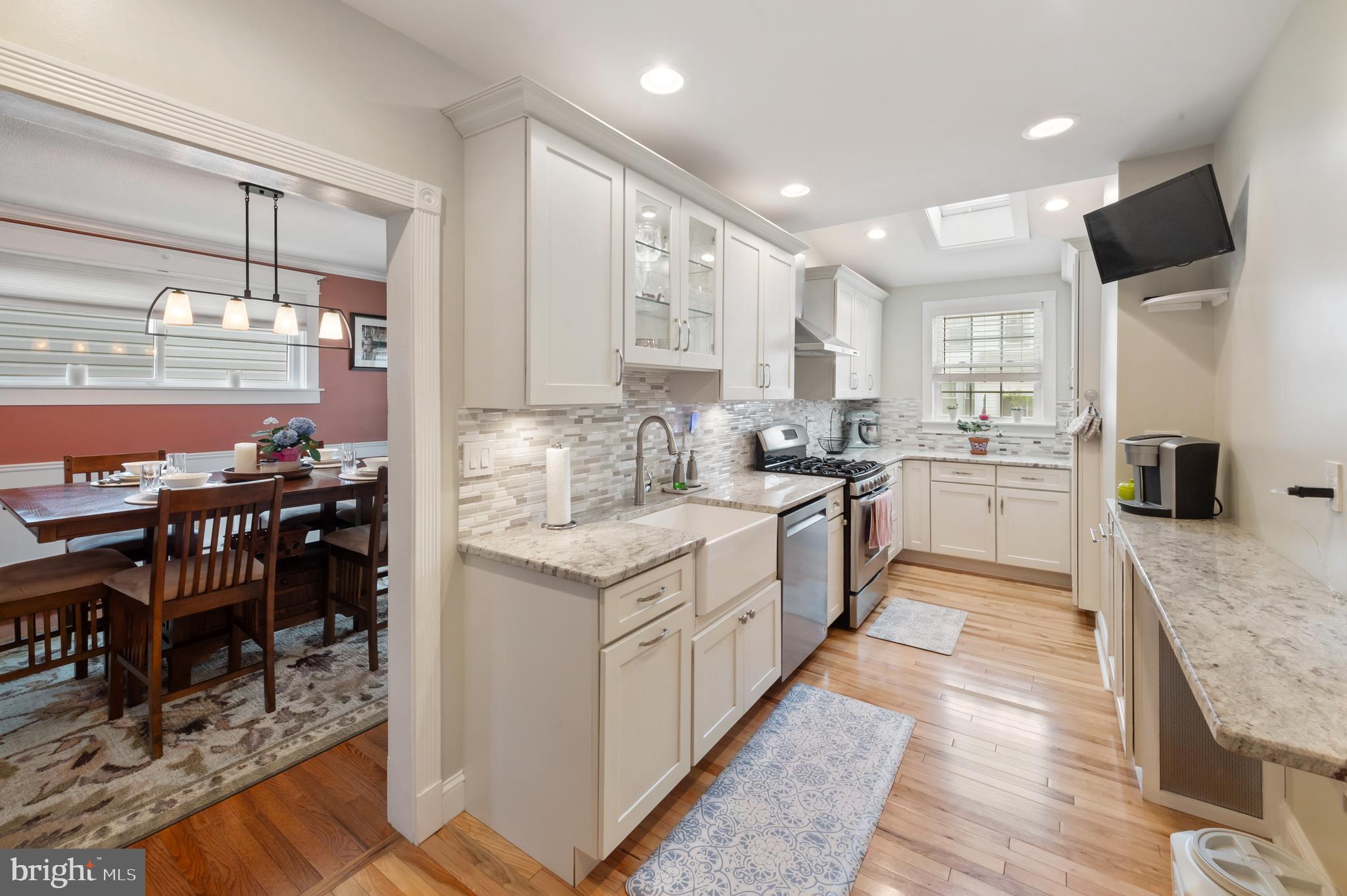 116 Oakley Road Upper Darby, PA 19082 - Photo 13 of 31 Kitchen