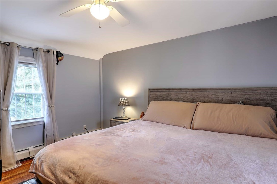 34 Central Street Bristol, RI 02809 - Photo 25 of 38 Second floor bedroom