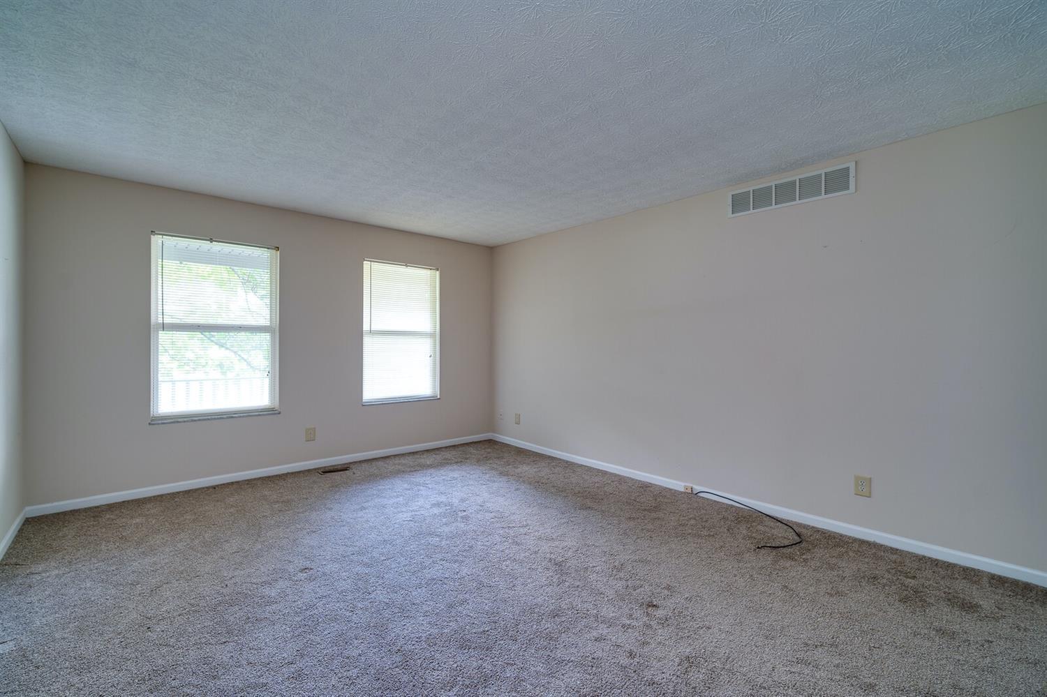 960 North Garver Road Monroe, OH 45044 - Photo 15 of 26 Gallery Image 15