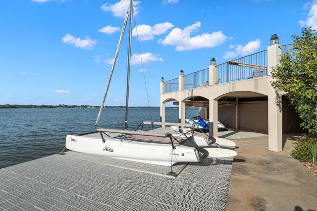 a view of a terrace with sitting area