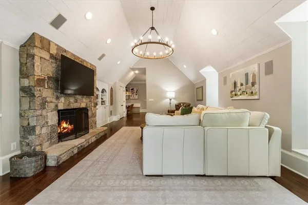 $2,000,000 | 921 Ponce De Leon Place Northeast, Atlanta, GA 30306