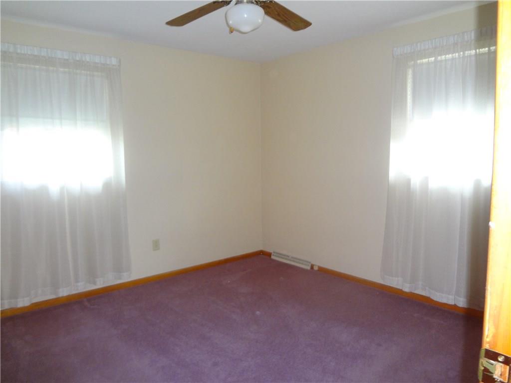 184 Ridgeview Drive Aliquippa, PA 15001 - Photo 16 of 23 2nd Bedroom