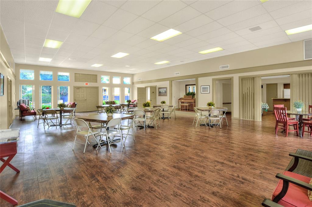 2025 Sylvester Road, Unit H3 Lakeland, FL 33803 - Photo 42 of 49 an patio with dining table and chairs