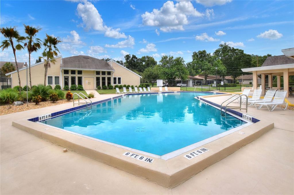 2025 Sylvester Road, Unit H3 Lakeland, FL 33803 - Photo 43 of 49 swimming pool with outdoor seating