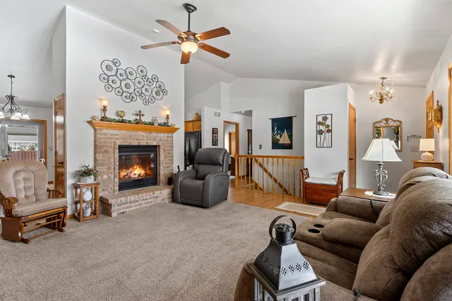 $429,900 | 1615 Shallow Creek Court, Green Bay, WI 54313