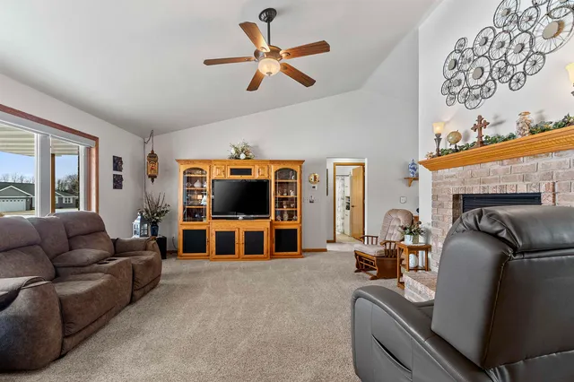 $429,900 | 1615 Shallow Creek Court, Green Bay, WI 54313