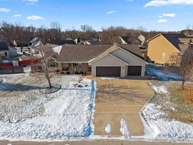 $429,900 | 1615 Shallow Creek Court, Green Bay, WI 54313