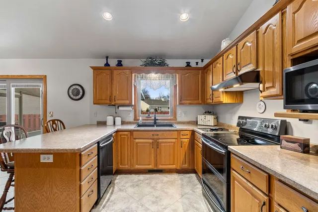 $429,900 | 1615 Shallow Creek Court, Green Bay, WI 54313