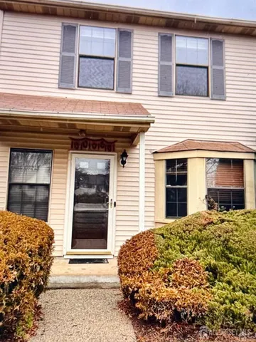 $2,800 | 2802 Deerfield Drive, Edison, NJ 08820