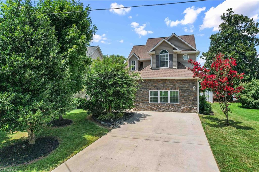 1180 Riverview Rd Extension Lexington, NC 27292 - Photo 2 of 49