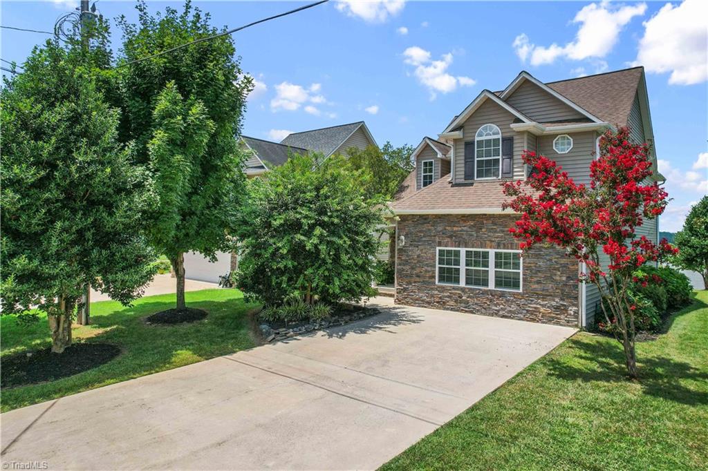 1180 Riverview Rd Extension Lexington, NC 27292 - Photo 3 of 49
