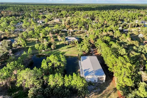 $1,585,000 | 3332 White Boulevard, Naples, FL 34117