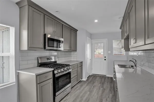 $1,699 | 219 Loma Drive, Garland, TX 75040