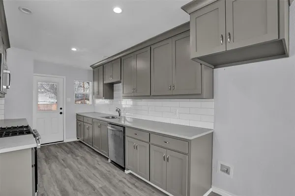 $1,699 | 219 Loma Drive, Garland, TX 75040