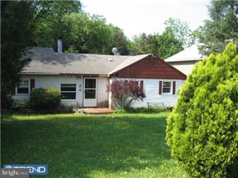3208 Old School Road Pennsburg, PA 18073 - Photo 1 of 2 Exterior Front