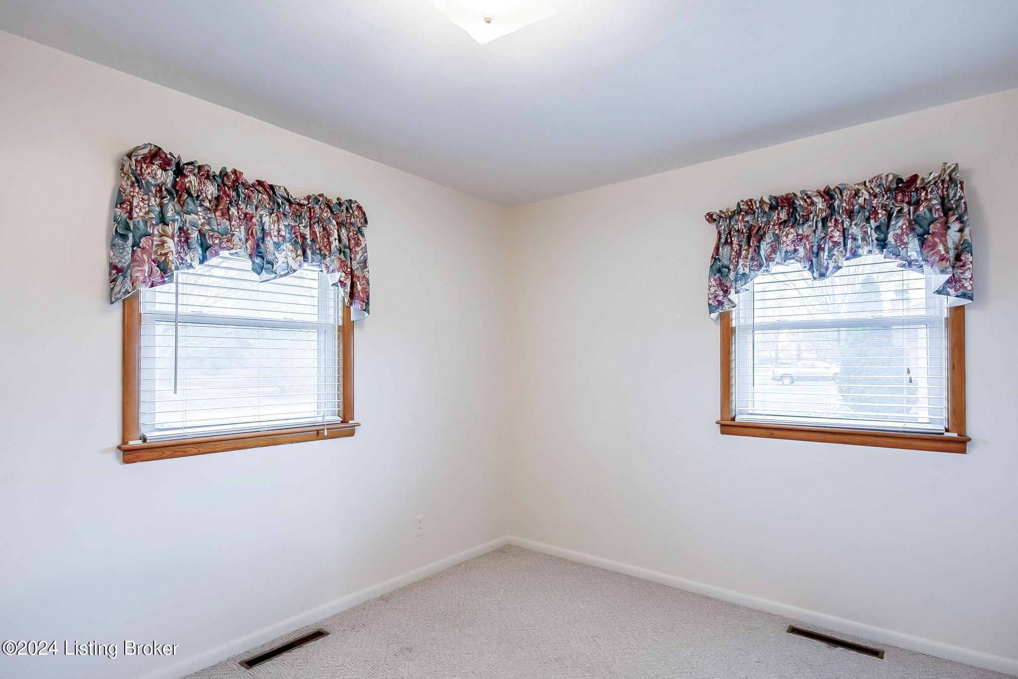 4710 Clarmar Road Louisville, KY 40299 - Photo 30 of 50 4710_Clarmar_Rd_40299_552