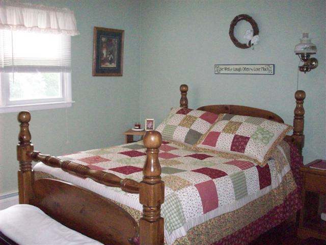 193 Bridges Road Williamstown, MA 01267 - Photo 4 of 7 Bedroom