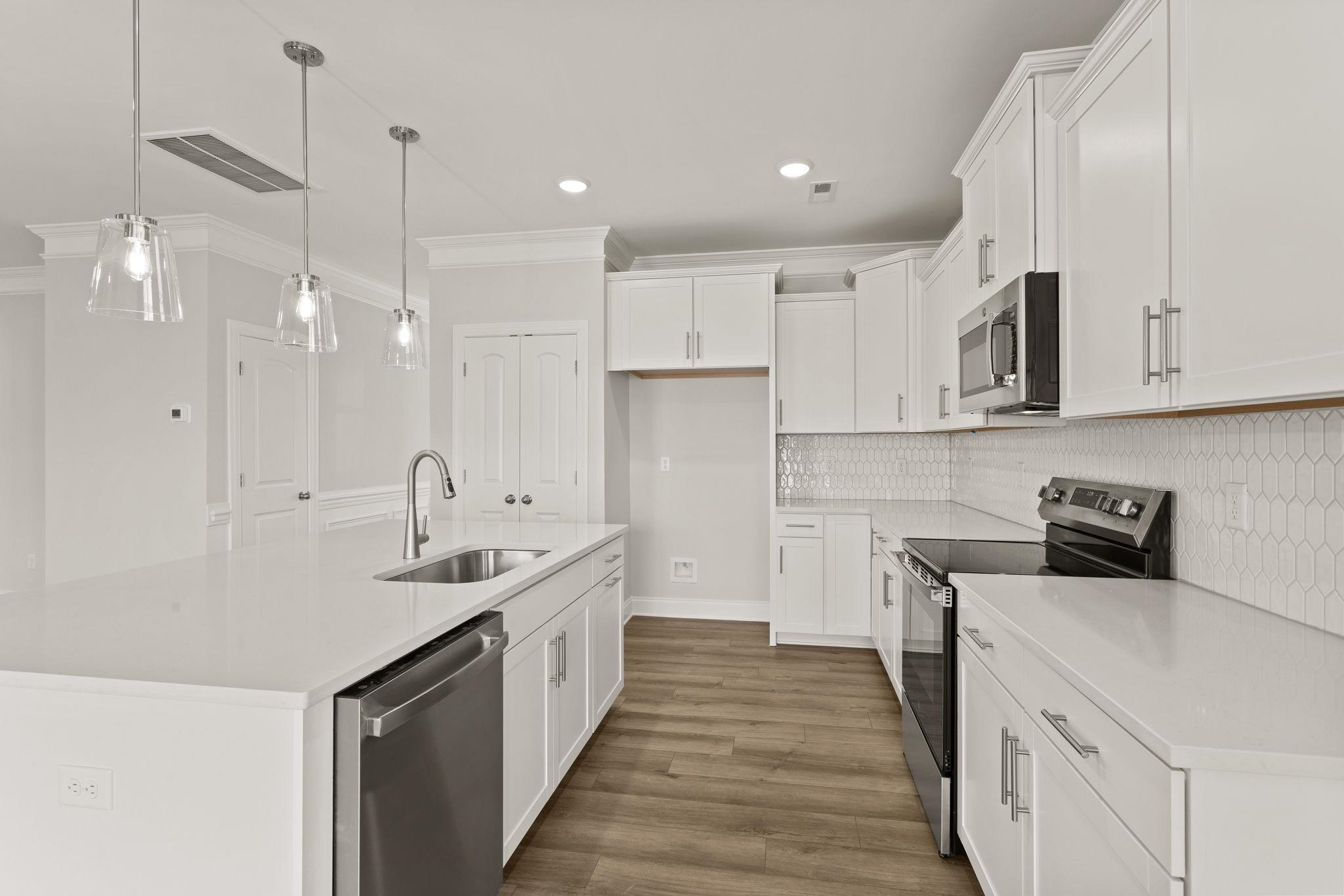 1813 Betsy Ross Drive Moore, SC 29369 - Photo 10 of 24