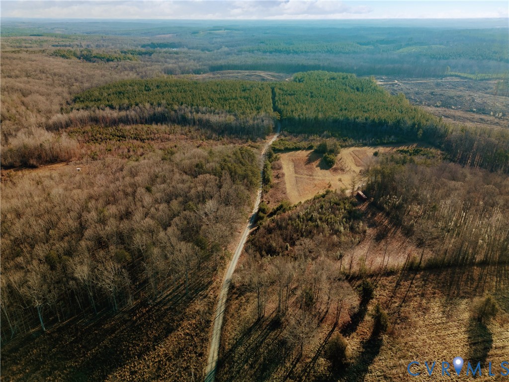 0 Cartersville Road New Canton, VA 23123 - Photo 24 of 49 a view of a field with an ocean
