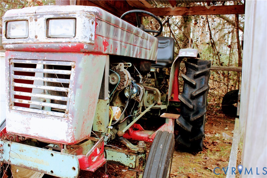 0 Cartersville Road New Canton, VA 23123 - Photo 47 of 49 front view of a building