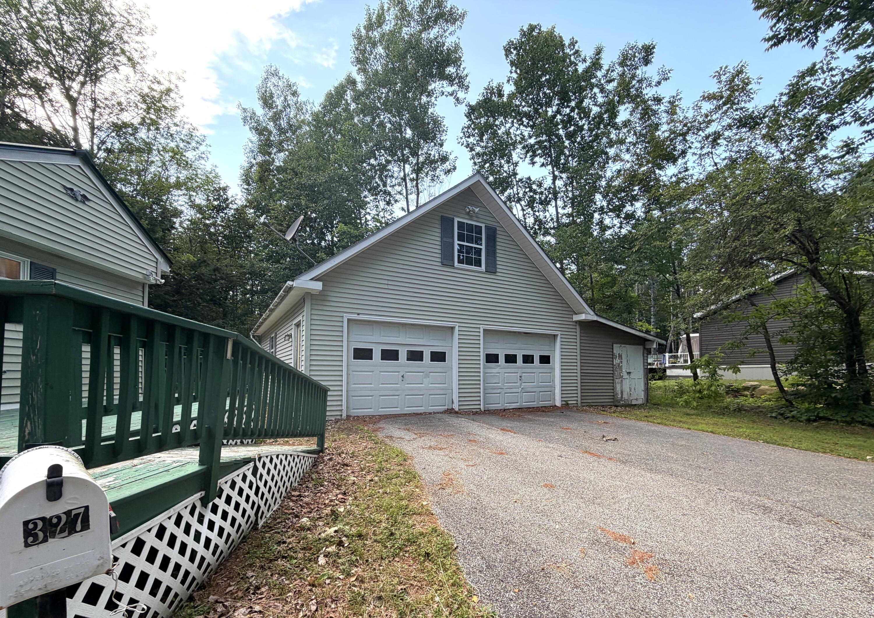 327 Middle Road Oakland, ME 04963 - Photo 19 of 38 16a