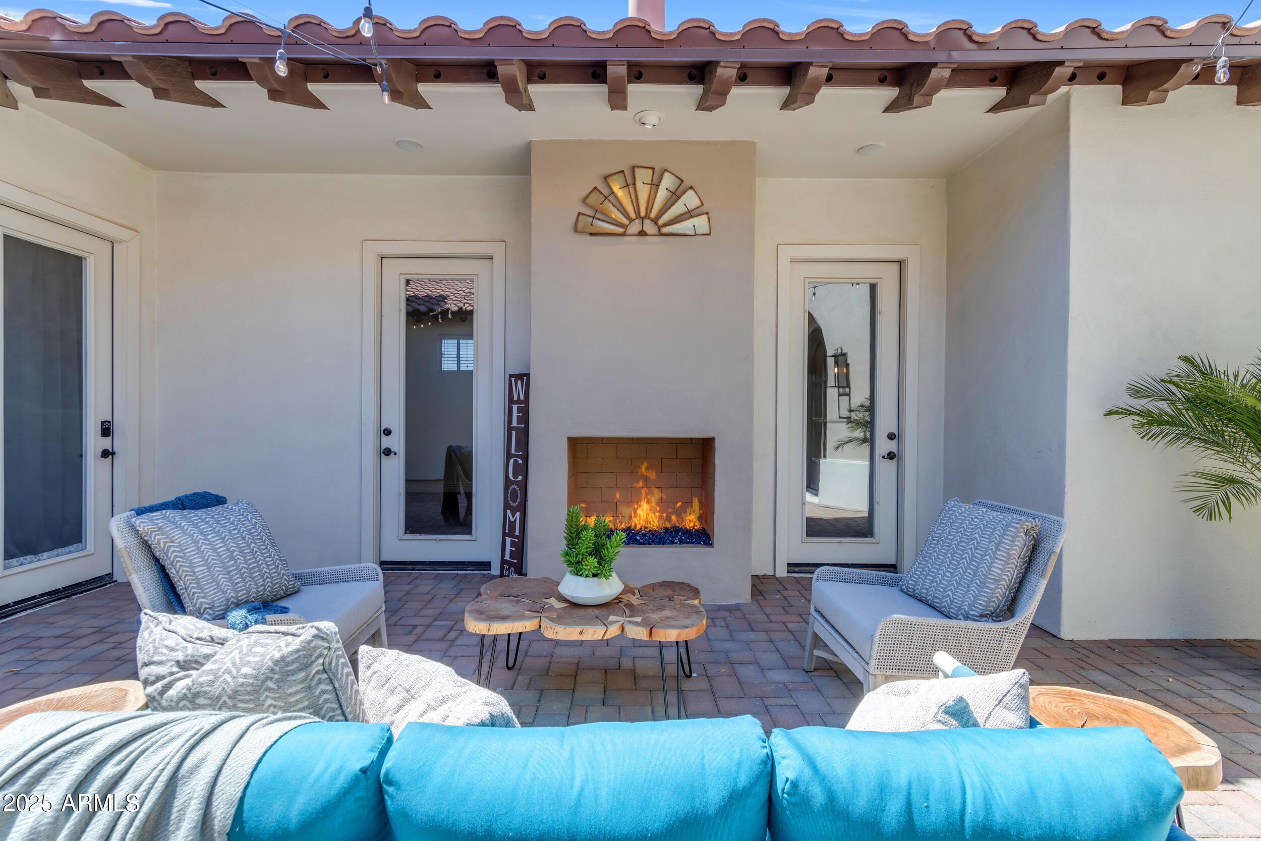 2820 Page Court Gilbert, AZ 85234 - Photo 14 of 109 Page Front Gas Fireplace